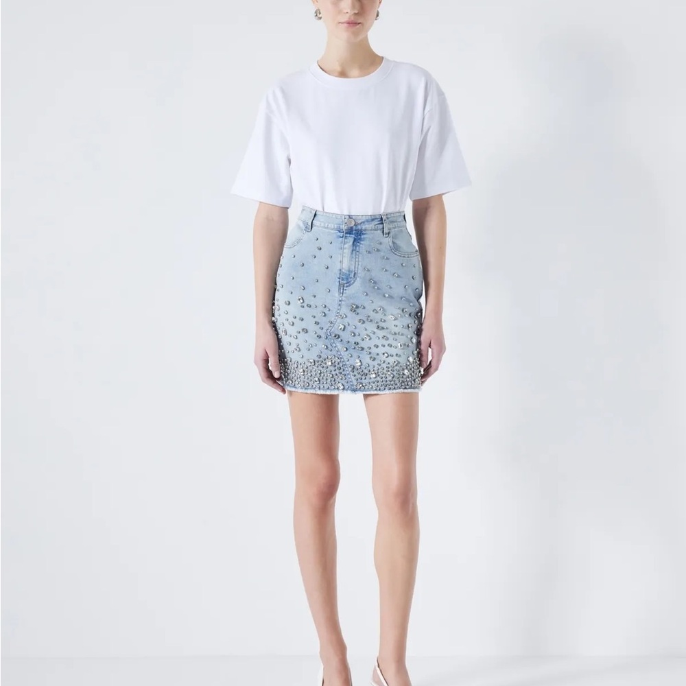 NWT İpekyol Crystal stone embroidered denim skirt